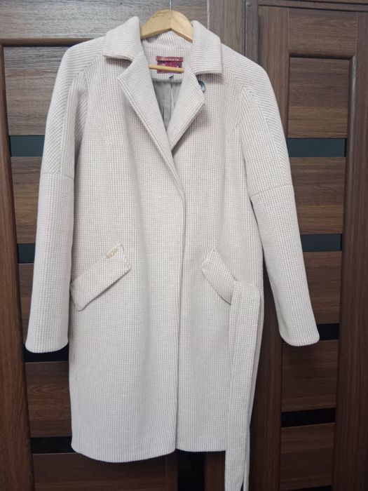 Продам пальто жіноче