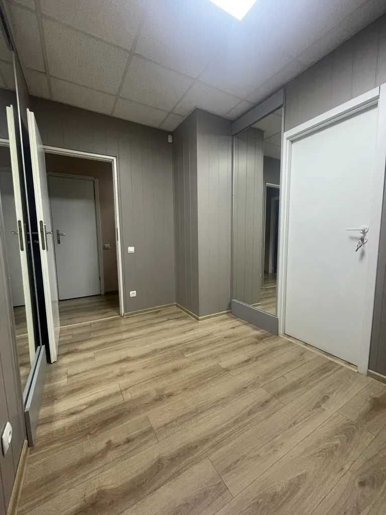 Продам 2к квартиру 74 м2 Дмитра Яворницького пр. /Центр