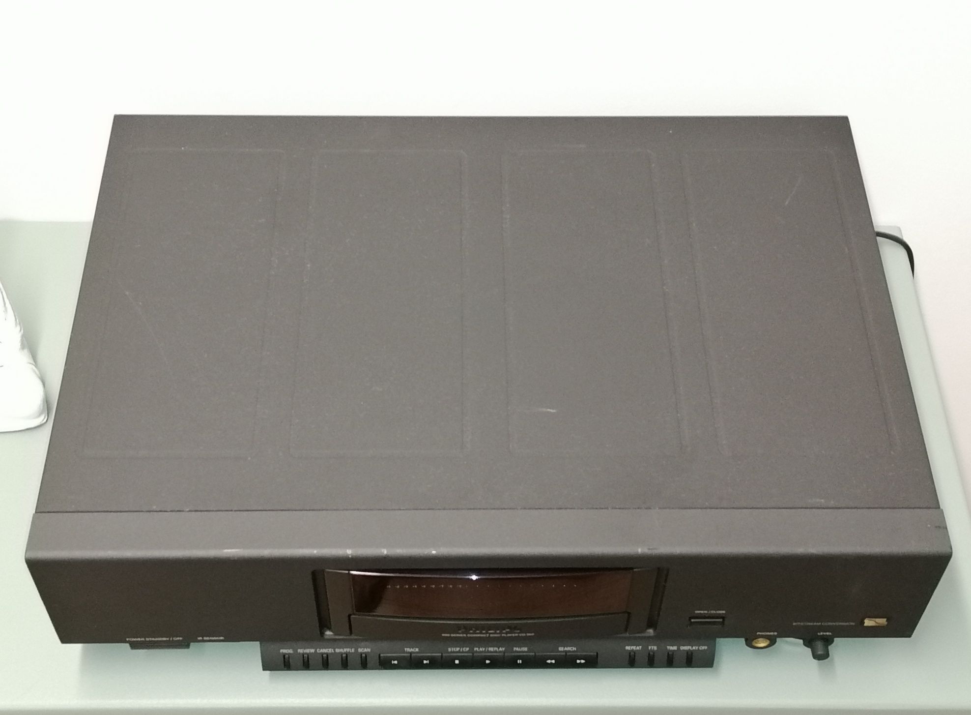 Leitor de CDs Philips CD 950