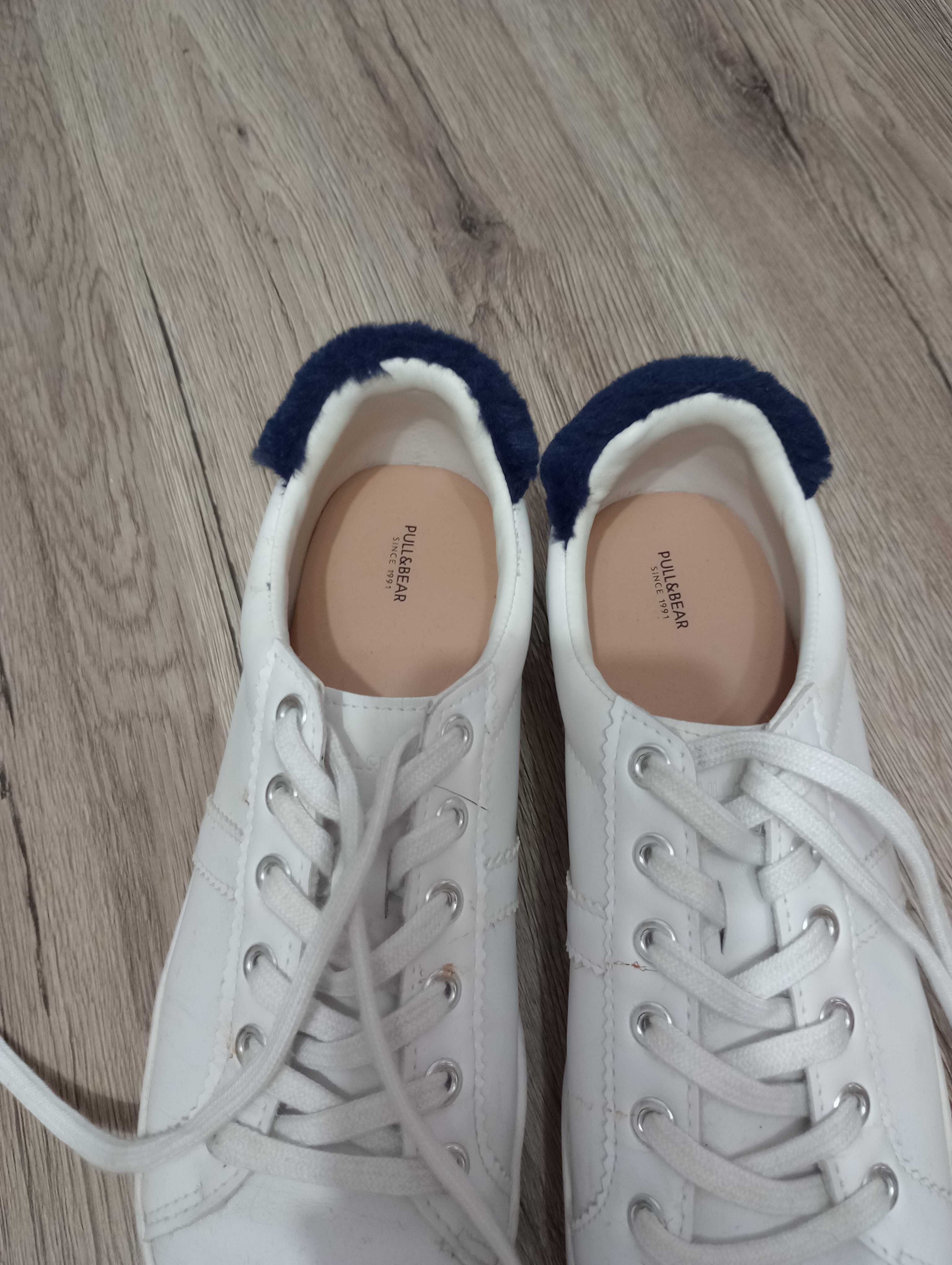 NOWE Buty sportowe pull&bear