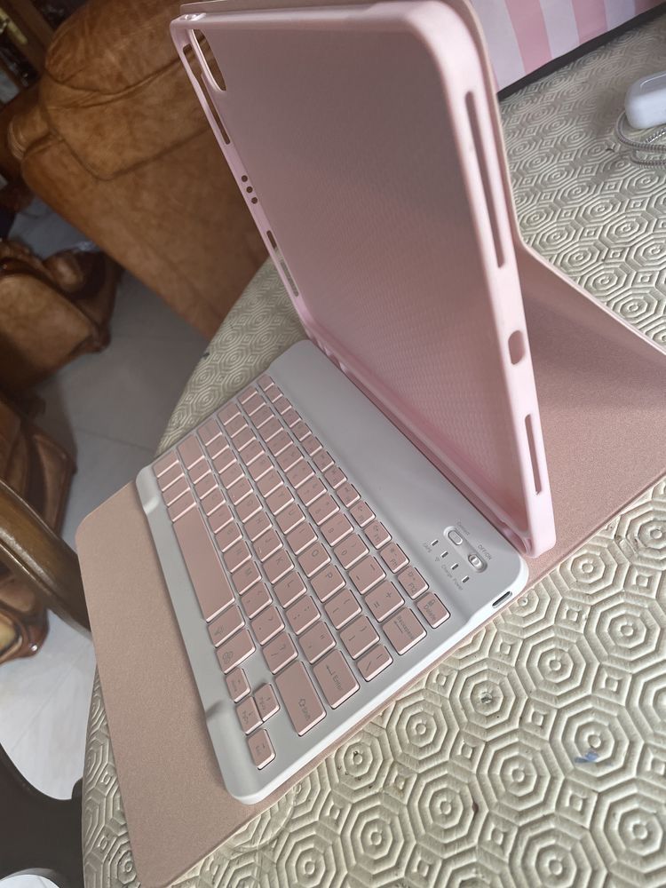 Capa para ipad com teclado