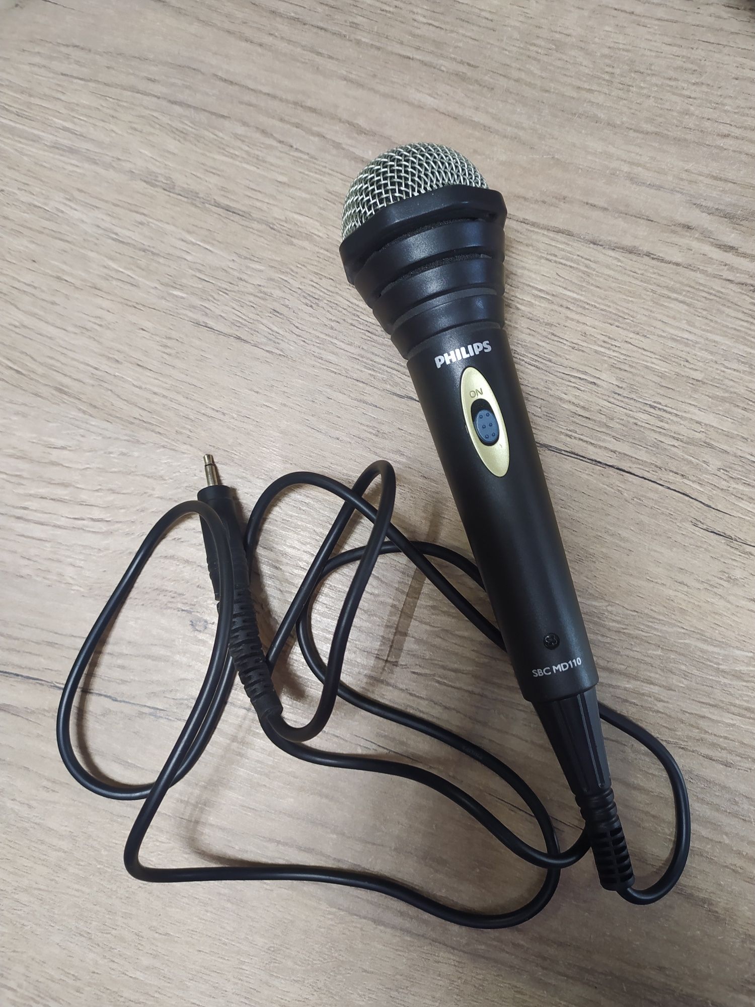 Микрофон динамический Philips SBC-MD110 как новый