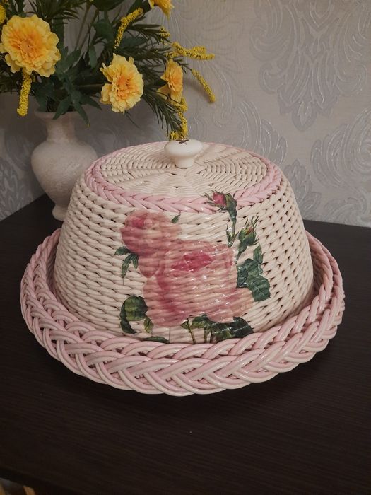 Хлебница плетёная