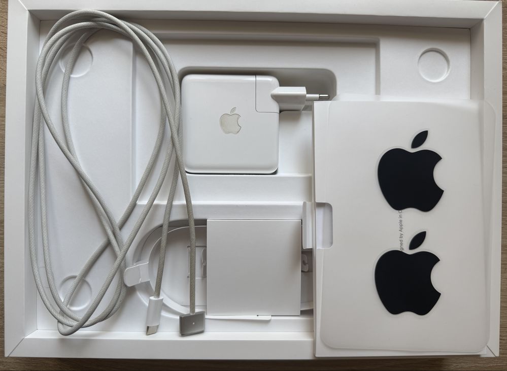 MacBook Pro 14 M1 PRO 2021 16/512 Silver