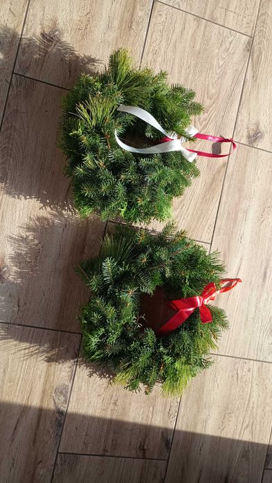 Żywe wianki na drzwi