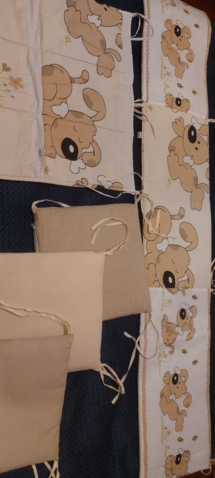Łóżeczko dziecięce z materacem idodatkami