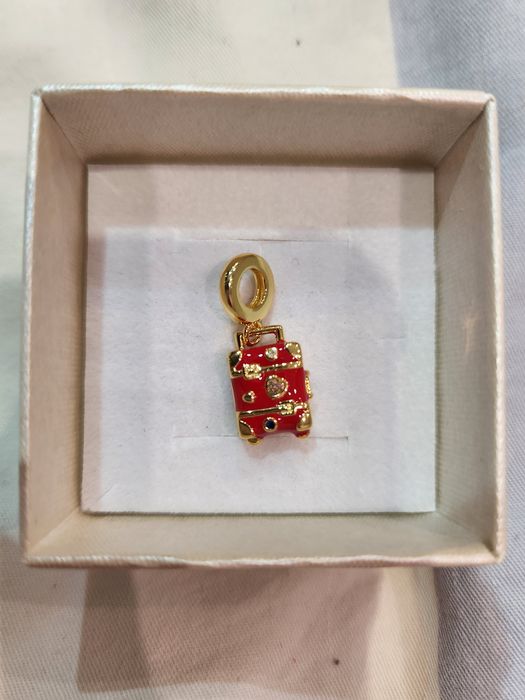 Charms kolor złoty, walizka otwierana