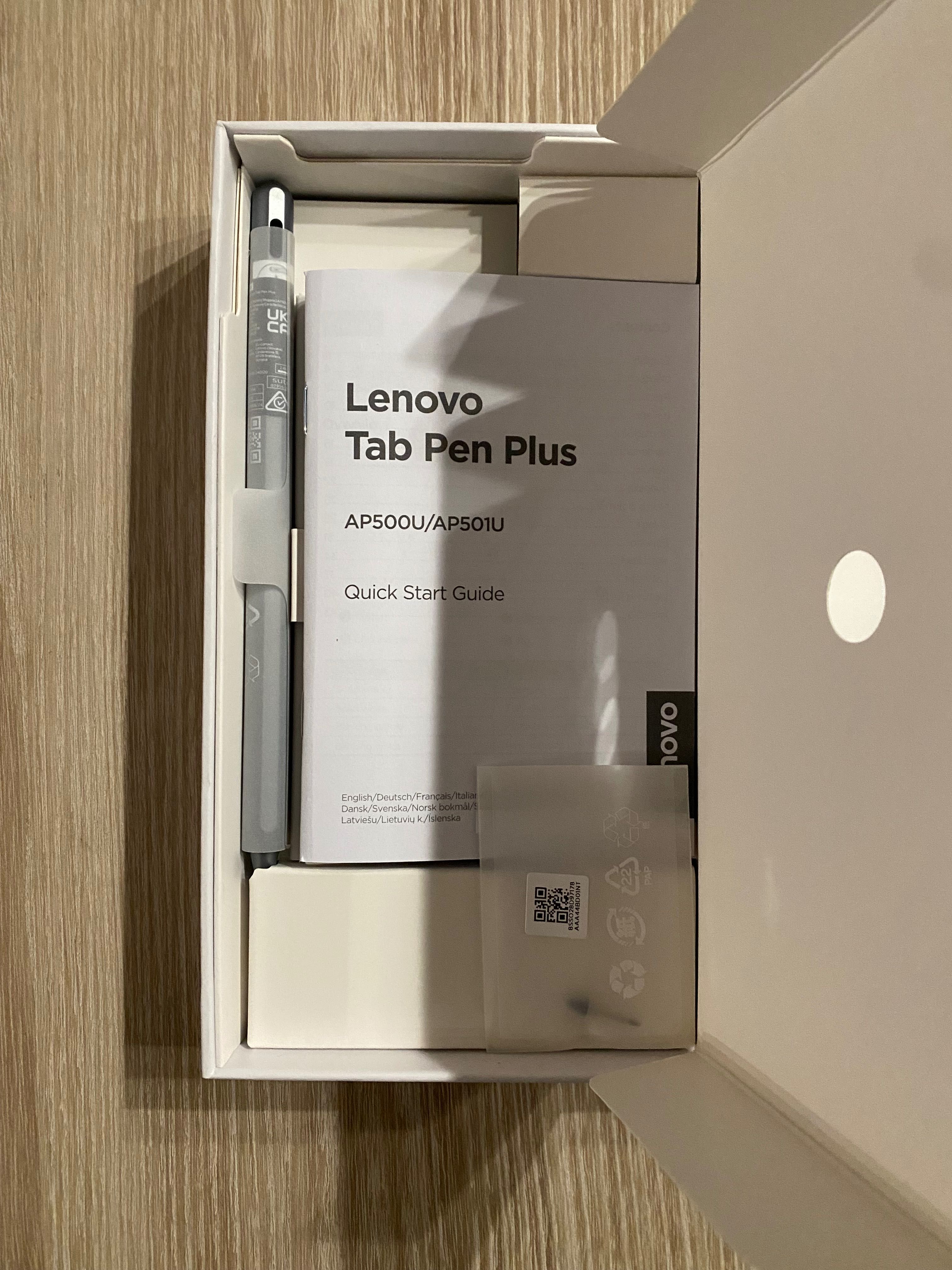 Tablet LENOVO IdeaTab Pro (12,7'', 256 GB, RAM: 8 GB, Gris) + Caneta