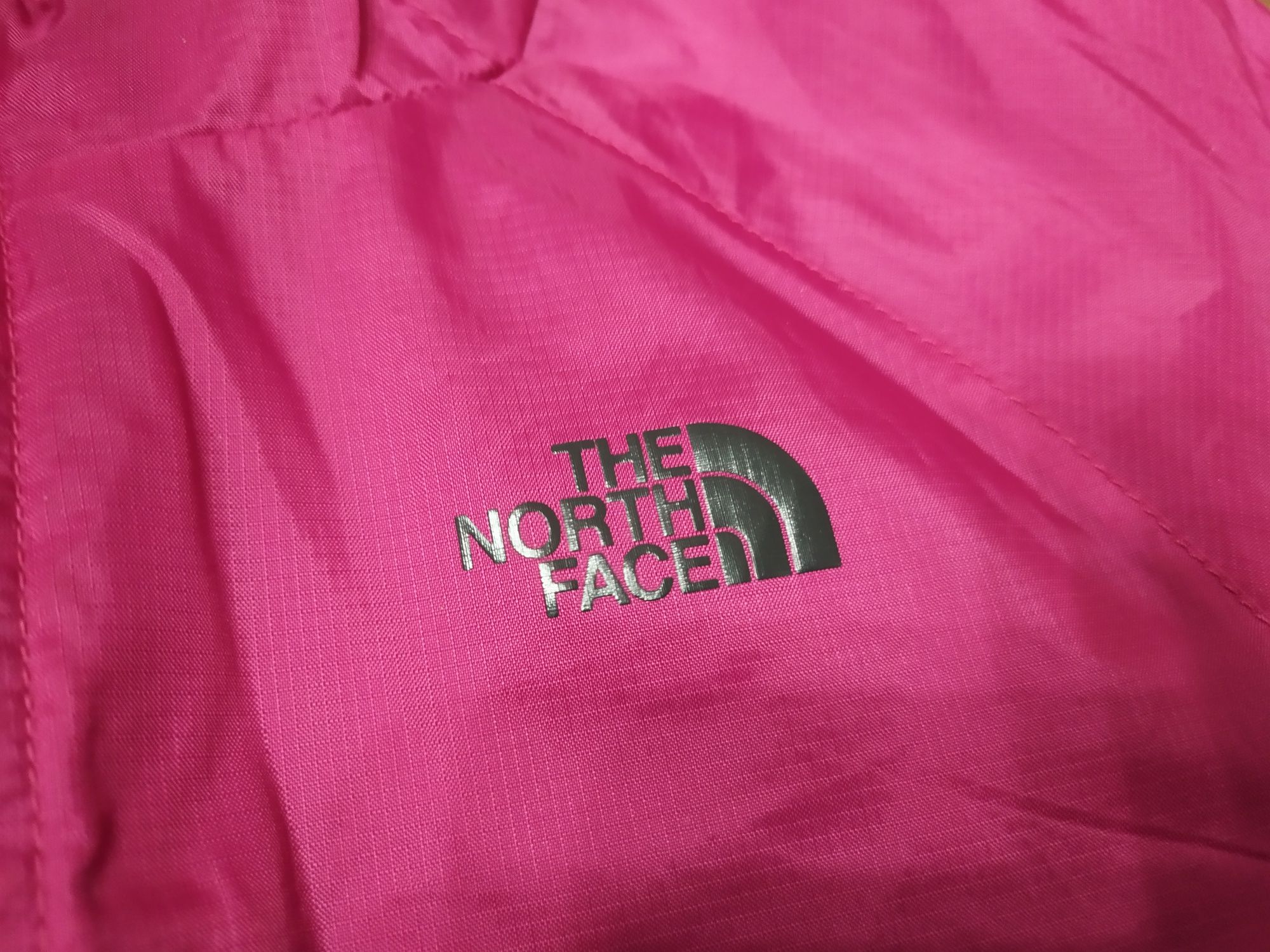 Kurtka przeciwdeszczowa The north face rozmiar 6-7 lat hydrenalite
