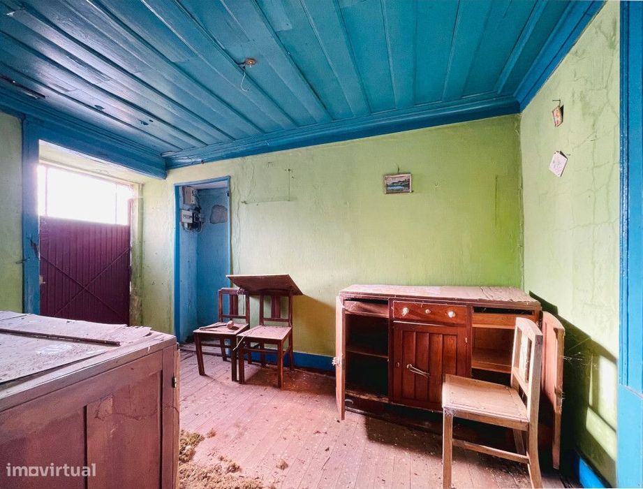 Moradia M3, Almalagues