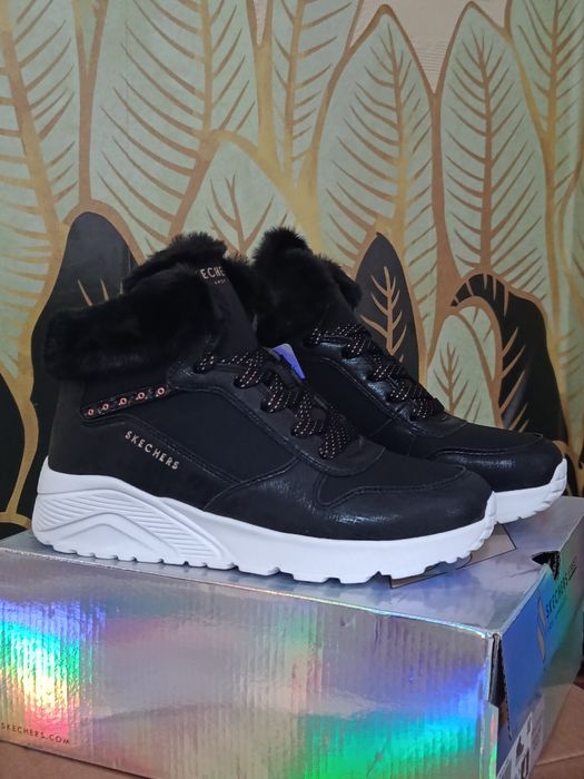 Skechers 35 36 сапоги ботінки демісезон євро зима теплі кросівки