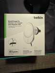 Автомобільний тримач для смартфона Belkin BoostCharge Pro MagSafe 15W