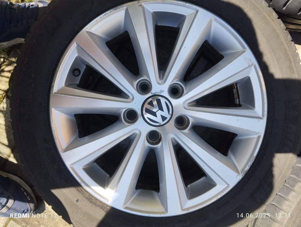 Alu felgi 5x112 VW golf 205/55/16 polerowane