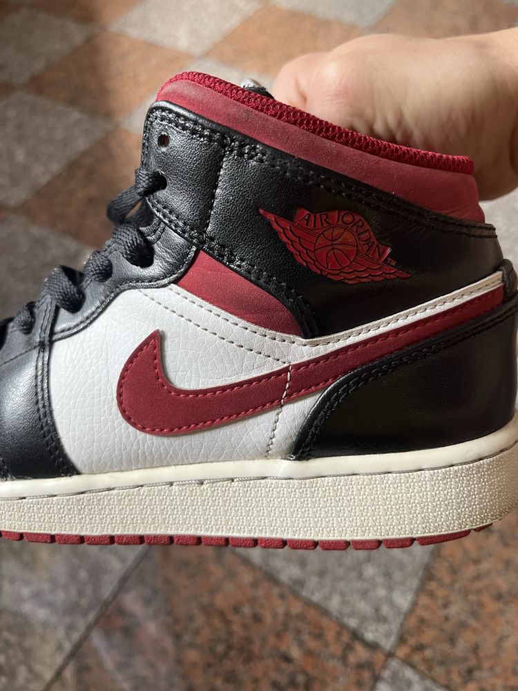 Nike Air Jordan 1 Mid sneakersy