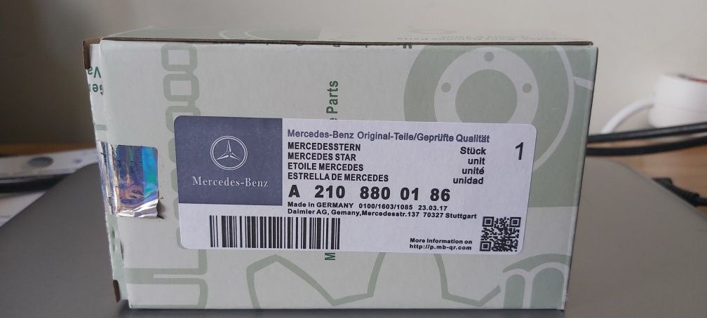Simbolo capot Mercedes