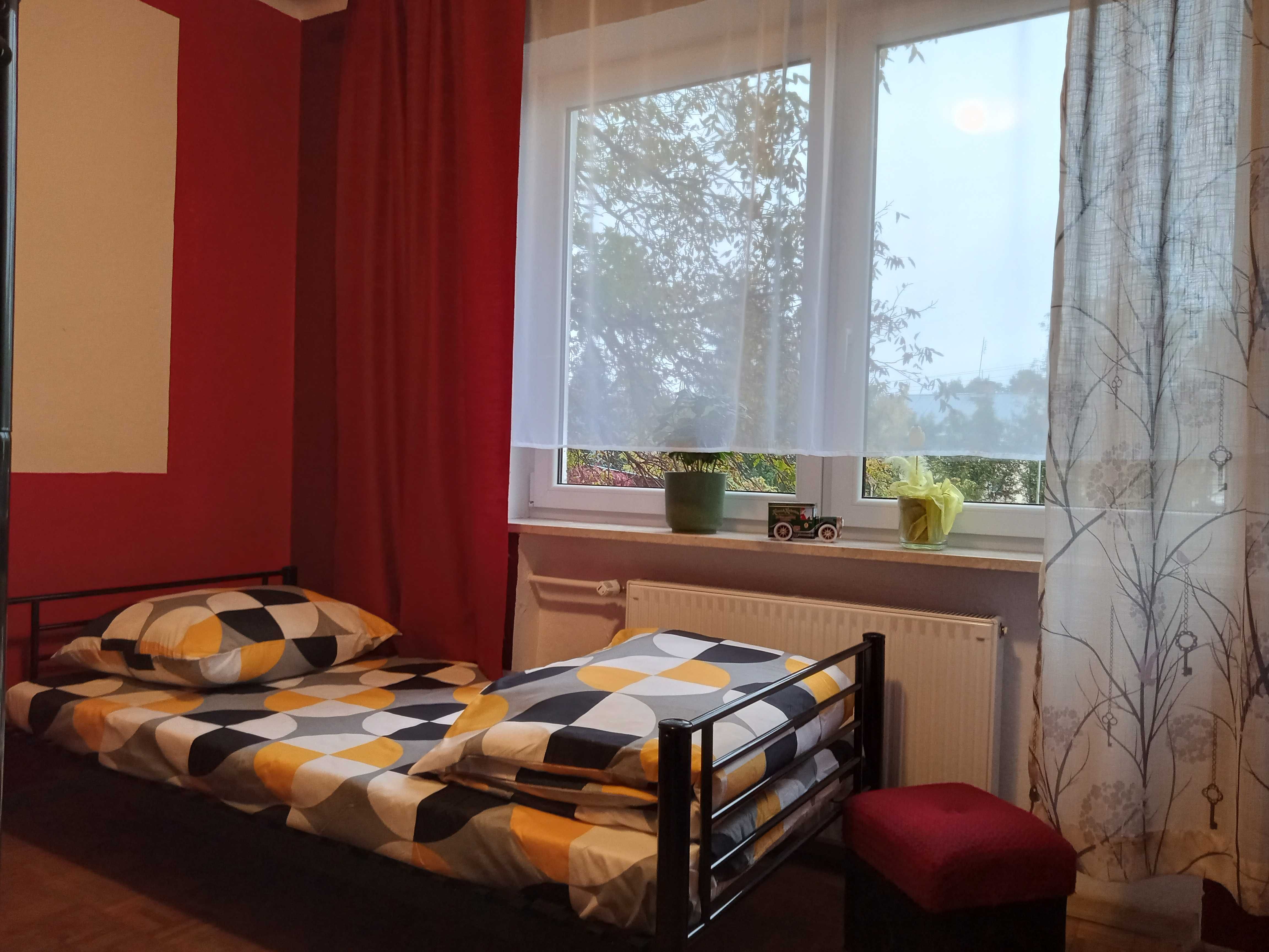 Tanie noclegi/hostel/pokoje/бюджетное жилье
