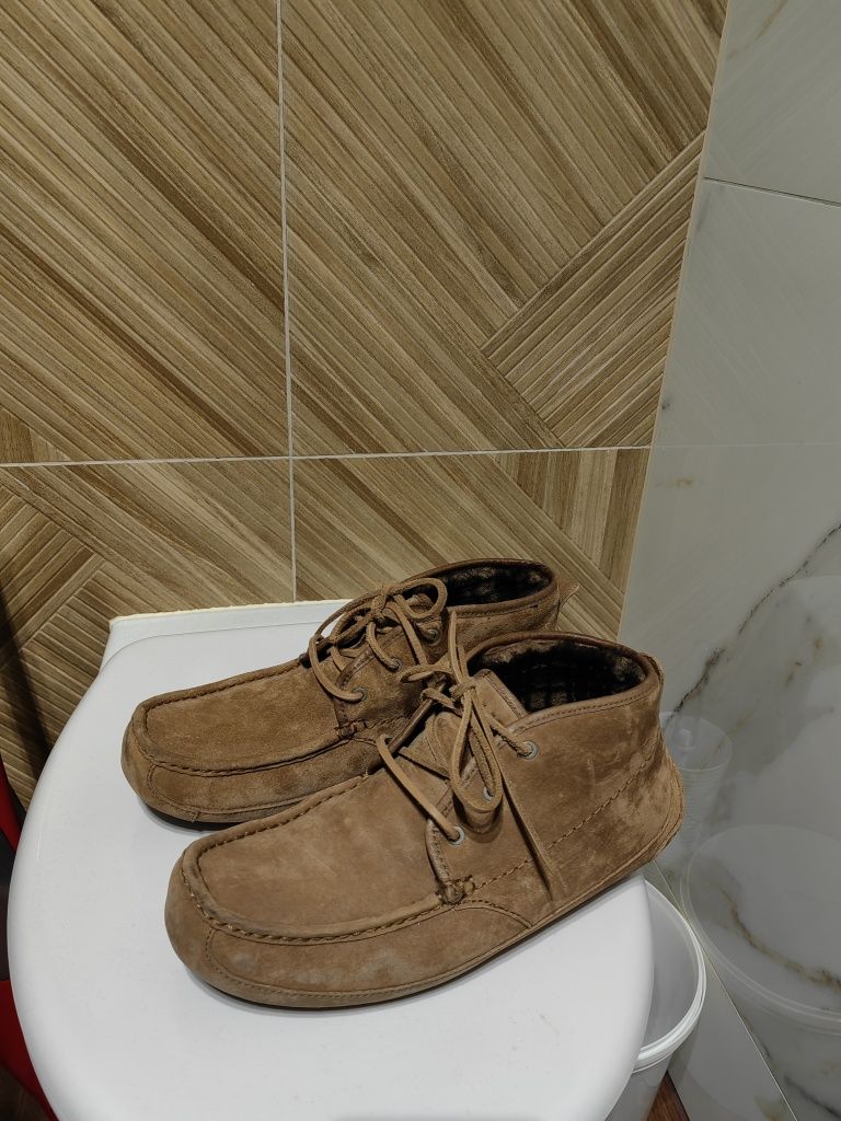 Buty zamszowe męskie UGG Australia