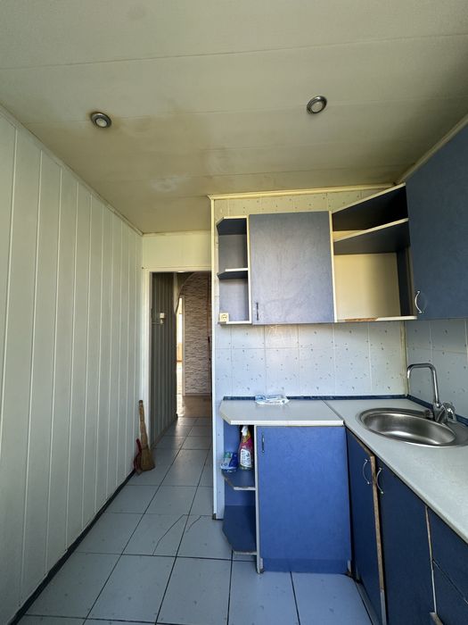 Продається тепла 2-кімнатна квартира м.Кривий Ріг , Інгулецький р-н