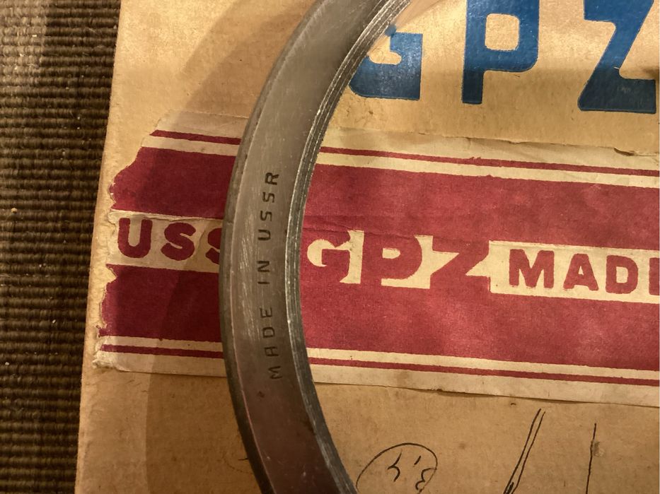 ROLAMENTO cónico gigante GPZ produzido na antiga URSS.