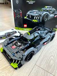 Конструктор LEGO Technic PEUGEOT 9x8 24H Le Mans Hybrid Hypercar 42156