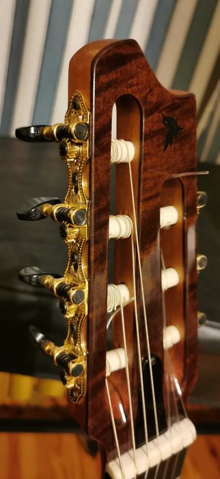 Guitarra Brasileira 7 cordas Caimbé (Violão de 7 cordas)