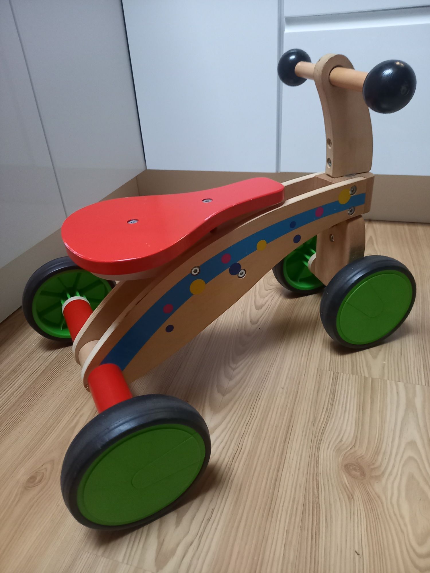 Jeździk dla dziecka drewniany rowerek Play tive