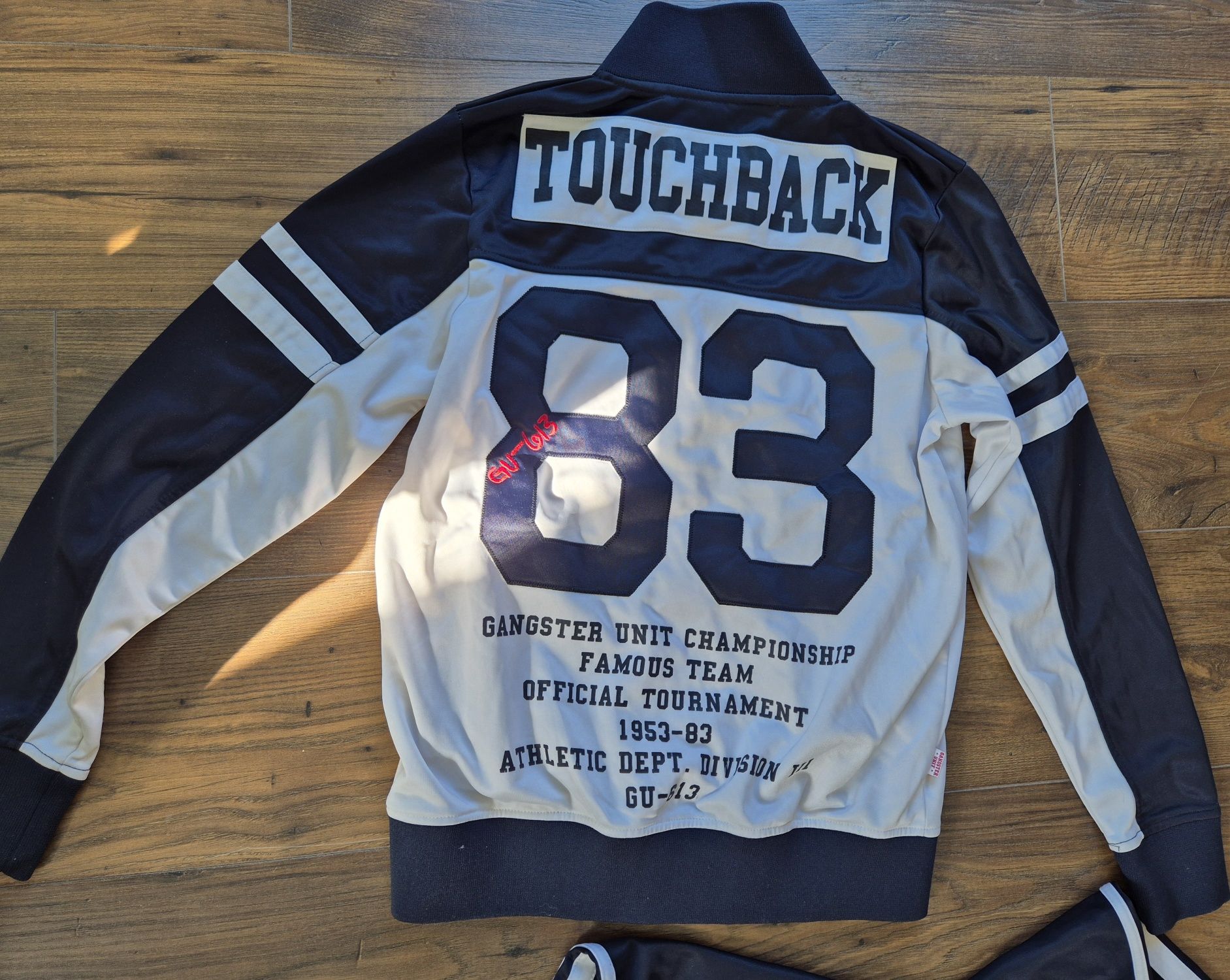 Dres Touchback GU 613 Nowy