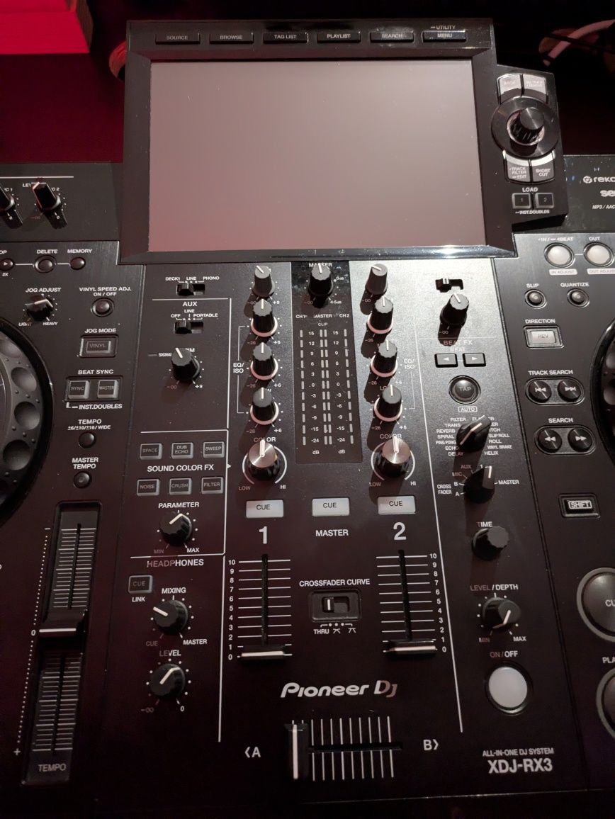 Pioneer XDJ RX3 + UDG URBANITE XL (Garantia)