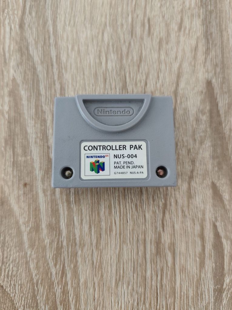 Controller Pak Nintendo 64 w boxie