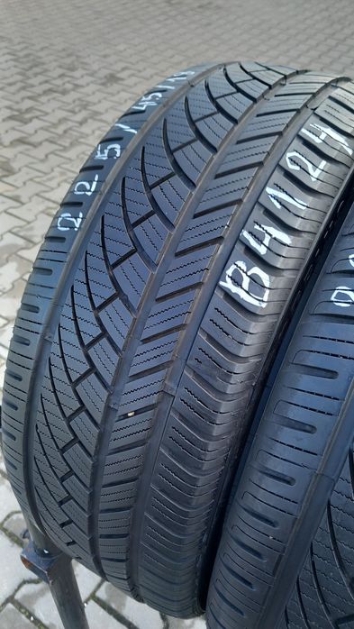 225/45/18 Fortuna Eco Plus 4S 95W
