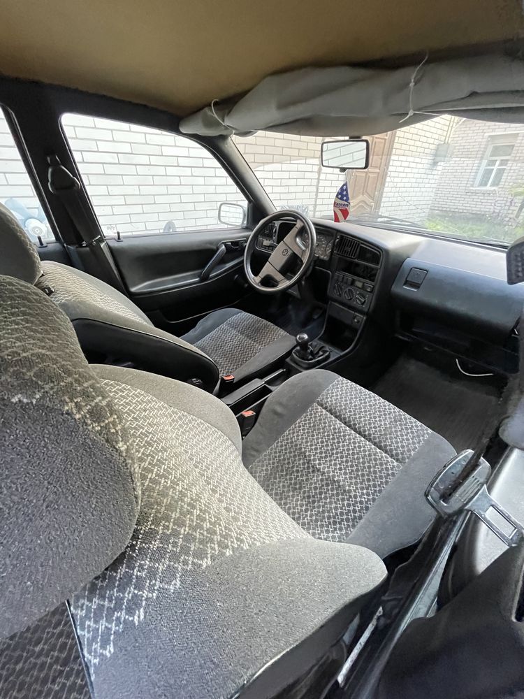 Продам passat b3 2.0 Повний інжектор