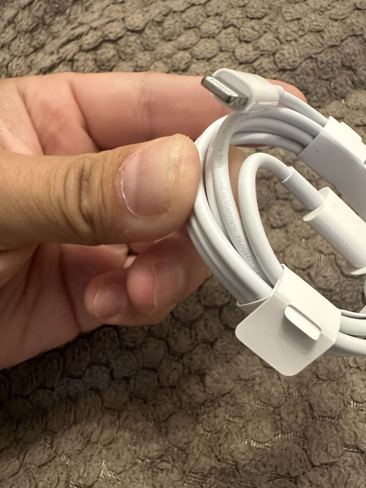 кабель iPhone  Lightning USB -C оригінал з комплекту нового телефону