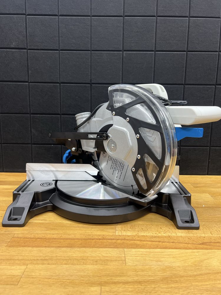 Pilarka ukosowa ukośnica MacAllister MMIS210C-A |1400W | 210 mm