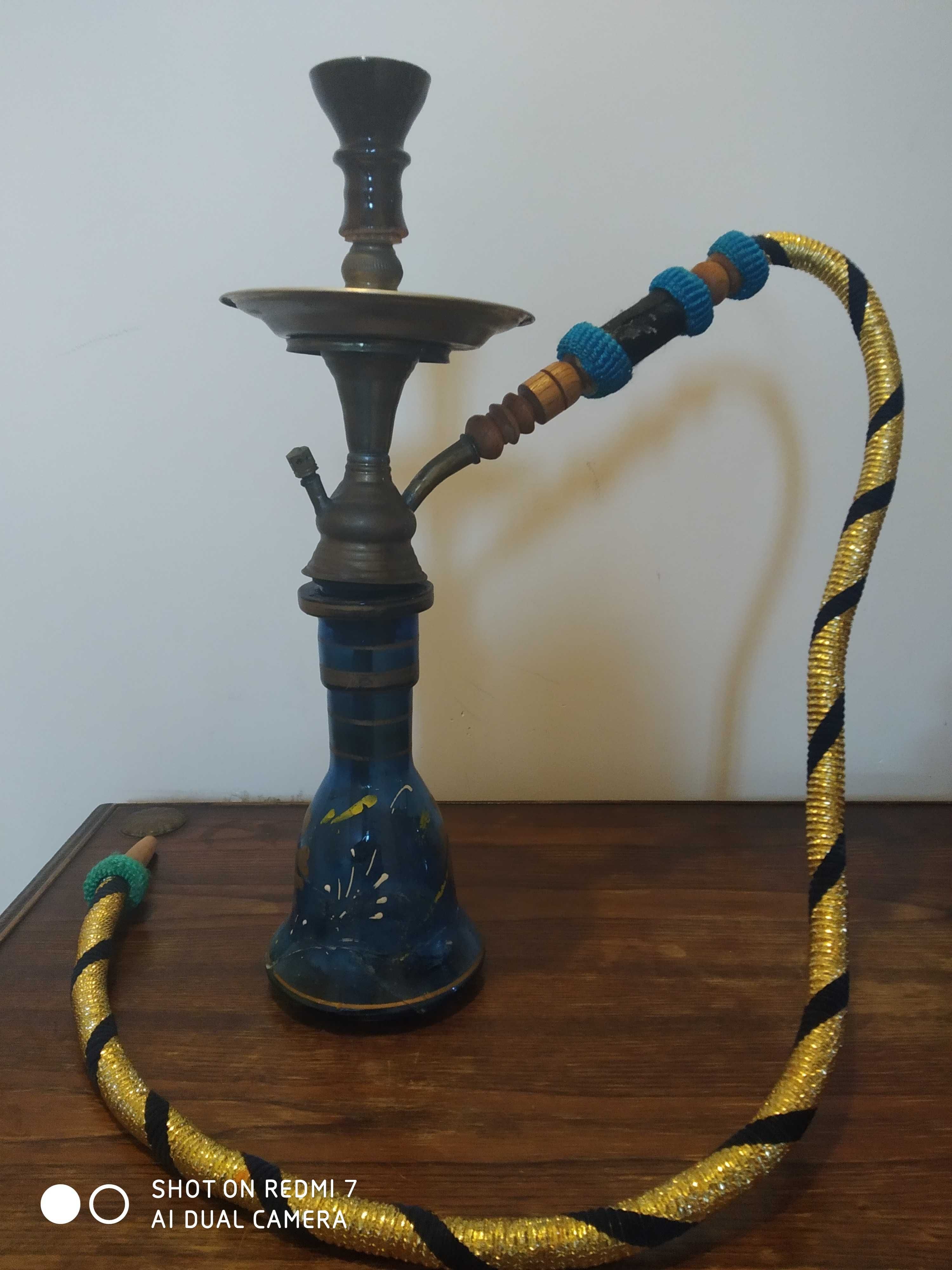 Cachimbos de água usados