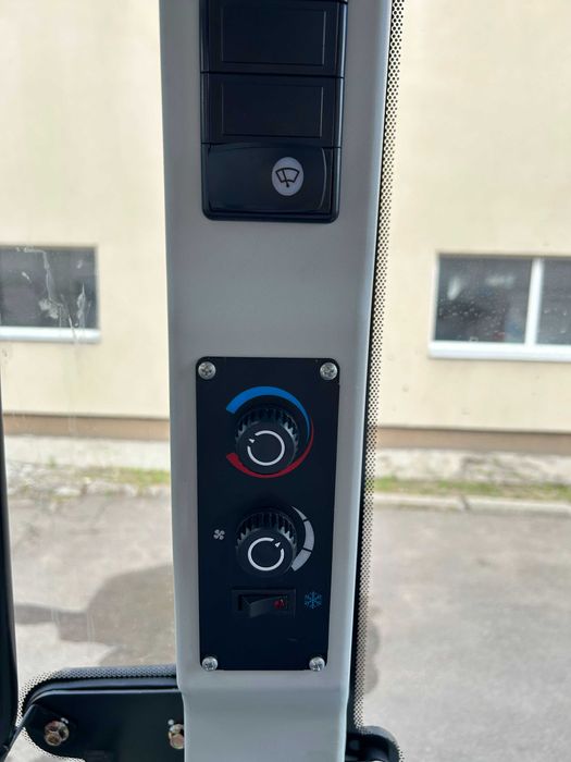 Трактор колісний КИЙ-14904