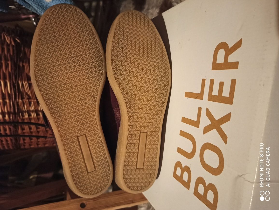 Buty sneakersy na koturnie Bull Boxer 40