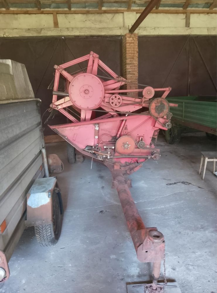 Kombajn Bizon Z056