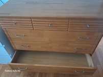 Quarto de casal em madeira maciça