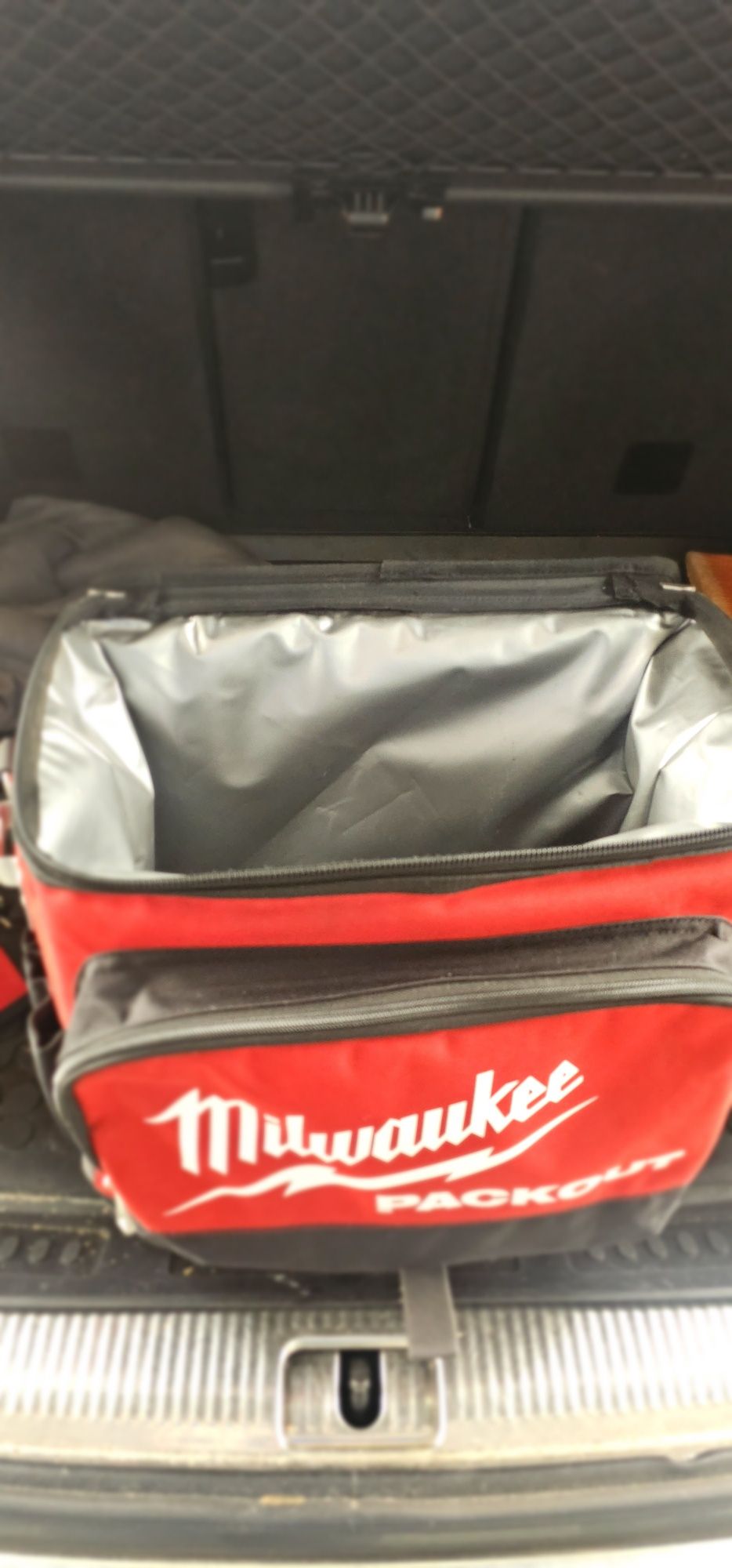 Torba termoizolacyjna PACKOUT Milwaukee nowa