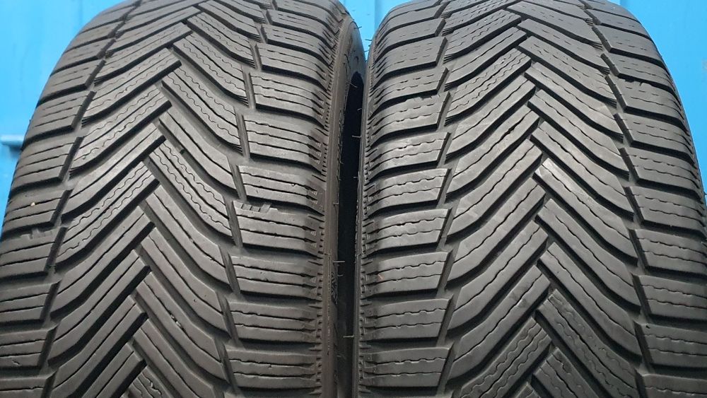 4 x 225/45 R17 Sprzedam opony zimowe Michelin ! Zapraszamy