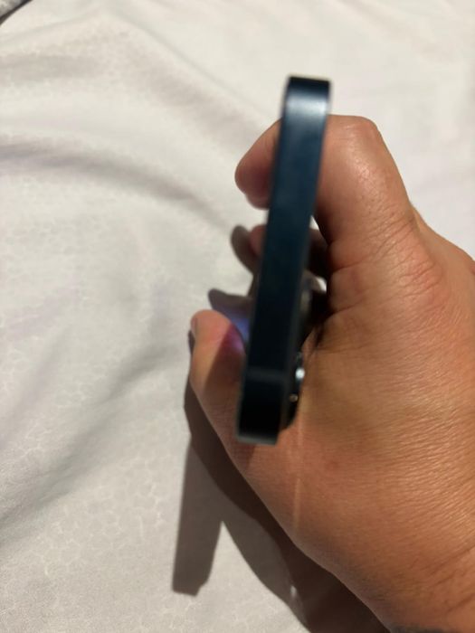 Iphone 13 mini, com fatura telefone comprado na i service vendo ou