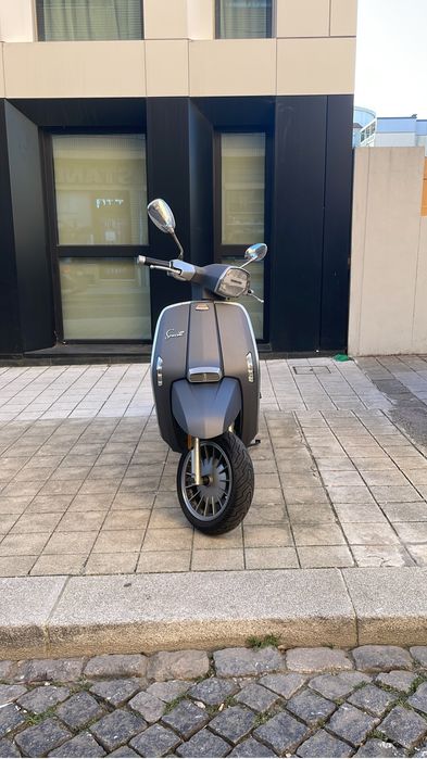 Lambretta V125 Special (2020)