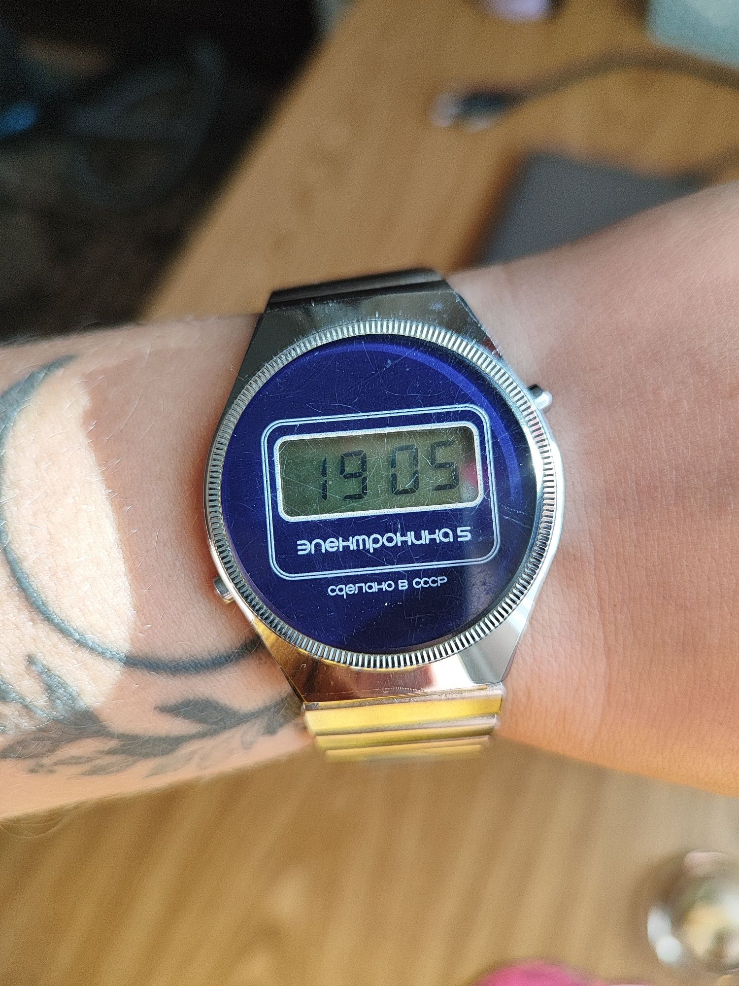Наручные часы casio и ссср