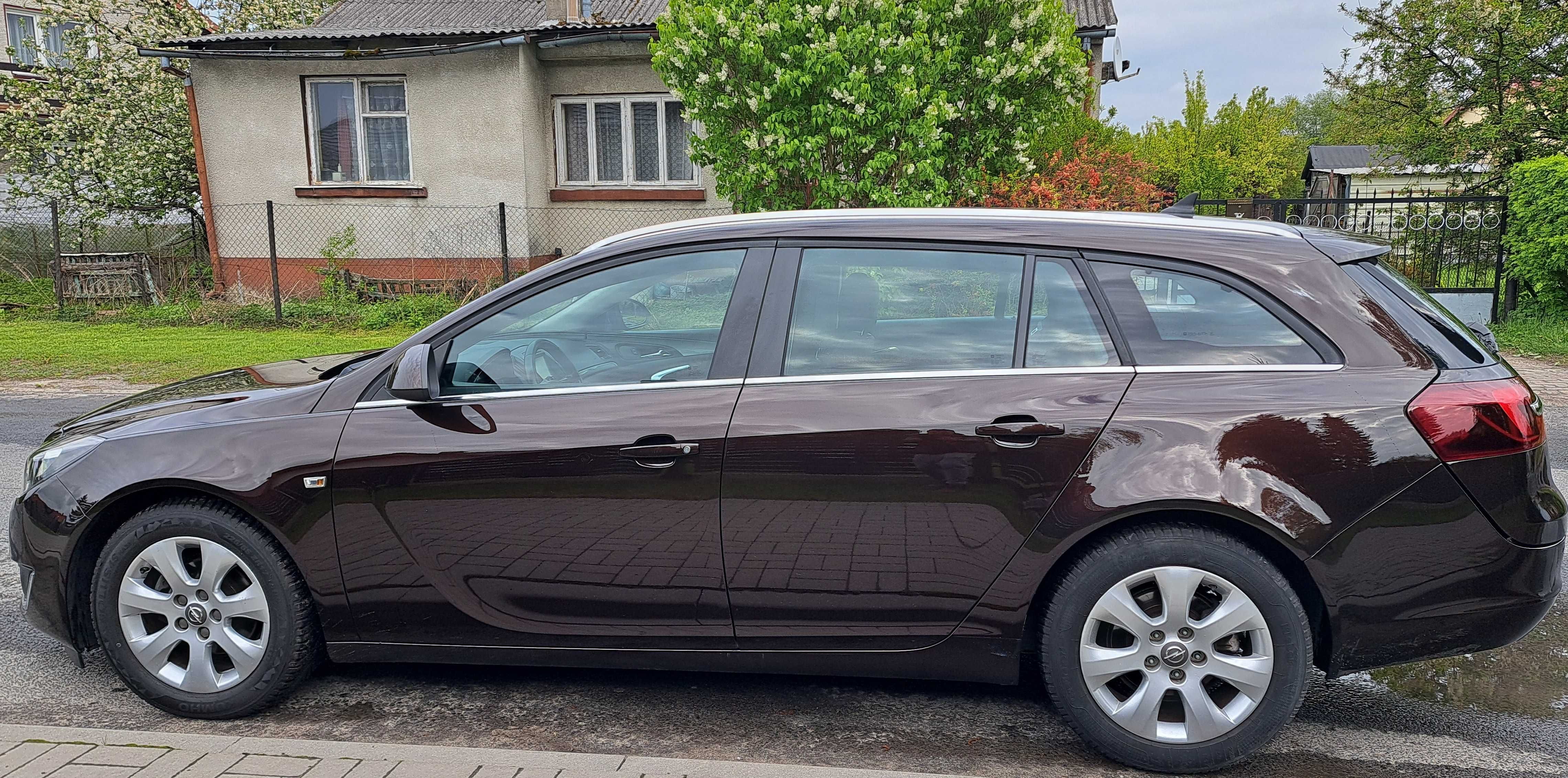 Opel Insignia Bezwypadkowy 1 Własciciel  Piękny kolor Bardzo ZADBANY