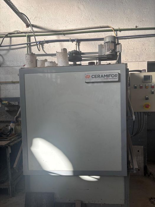 Unidade de Fundição Ceramifor CGF200 + Estufa de Gesso