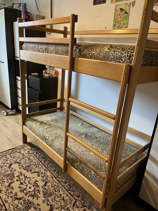 Двохʼярусне деревʼянне ліжко 160 см