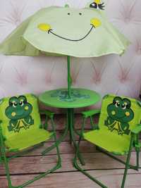 Zestaw dla dzieci krzesełka stolik parasolka