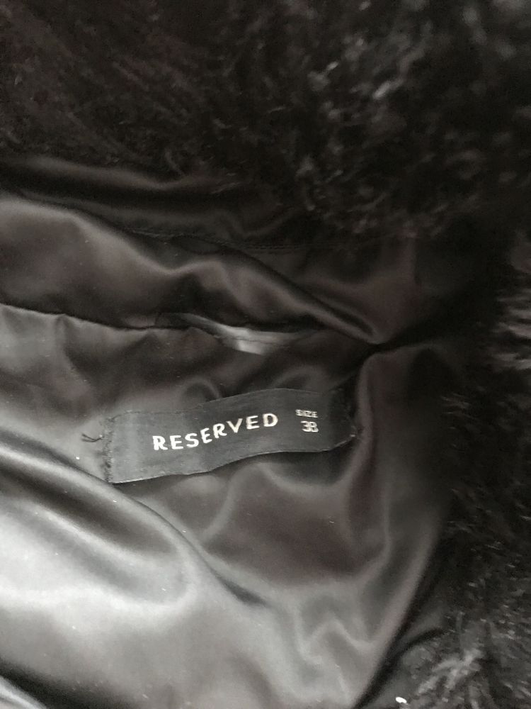 Reserved kurtka zima pasek roz 38