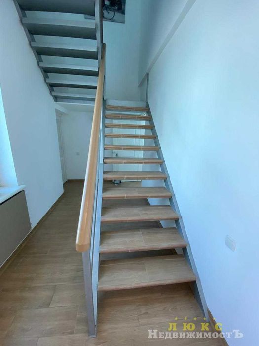 Продам торгово-складской комплекс район 7км