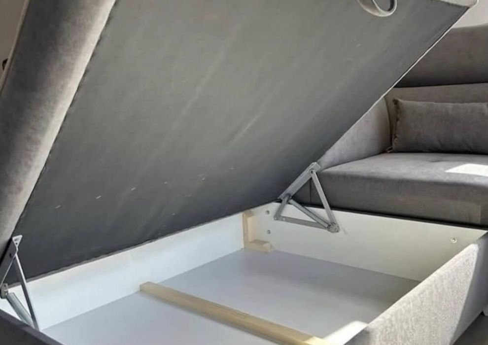 Кутовий диван Баррі розкладний з підголівниками на ніжках